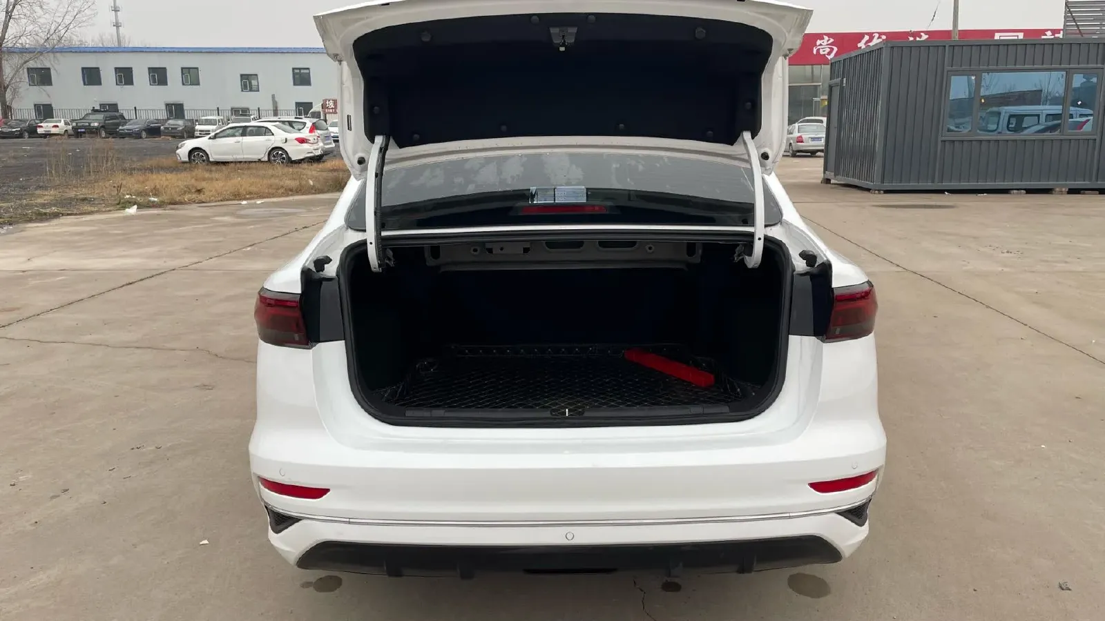 2023 Geely Emgrand 1.5L 127HP L4 5MT,autocango,china used car exporter,china ev exporter,chinese used car exporter,chinese used ev exporter