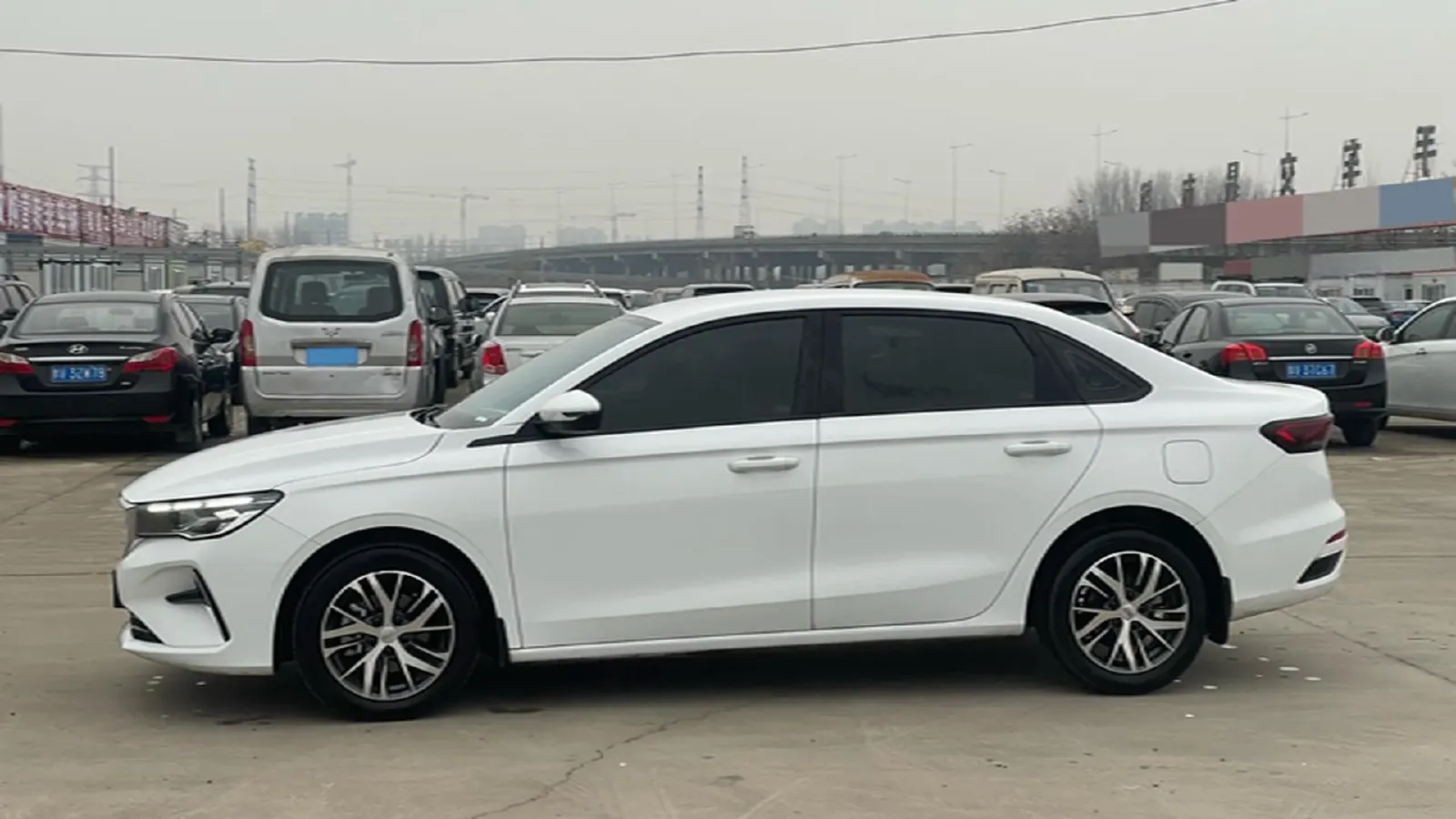 2023 Geely Emgrand 1.5L 127HP L4 5MT,autocango,china used car exporter,china ev exporter,chinese used car exporter,chinese used ev exporter