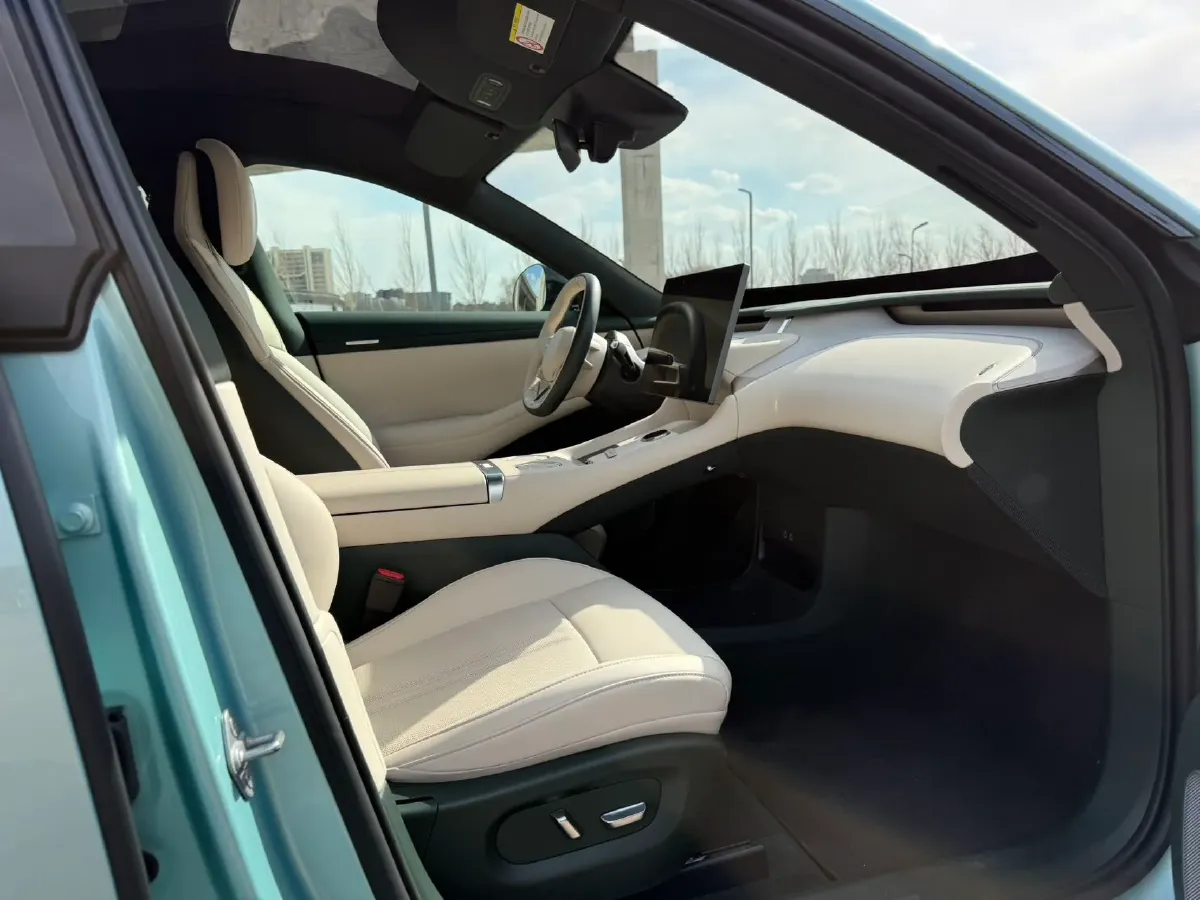 2025 MI YU7 BEV 96.3KWH,autocango,china used car exporter,china ev exporter,chinese used car exporter,chinese used ev exporter