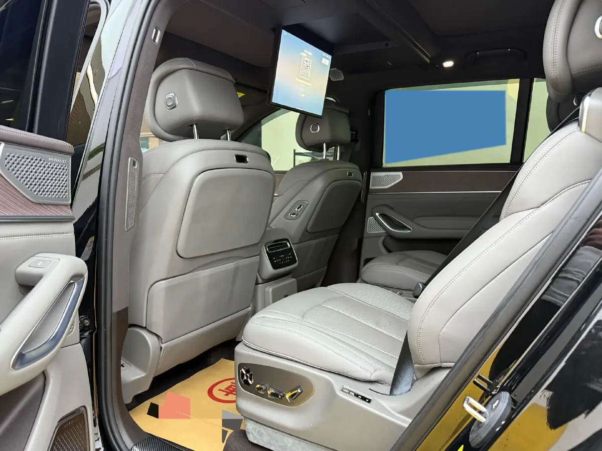 2026 Denza DenzaN9 2.0T 207HP L4 E-CVT PHEV,autocango,china used car exporter,china ev exporter,chinese used car exporter,chinese used ev exporter