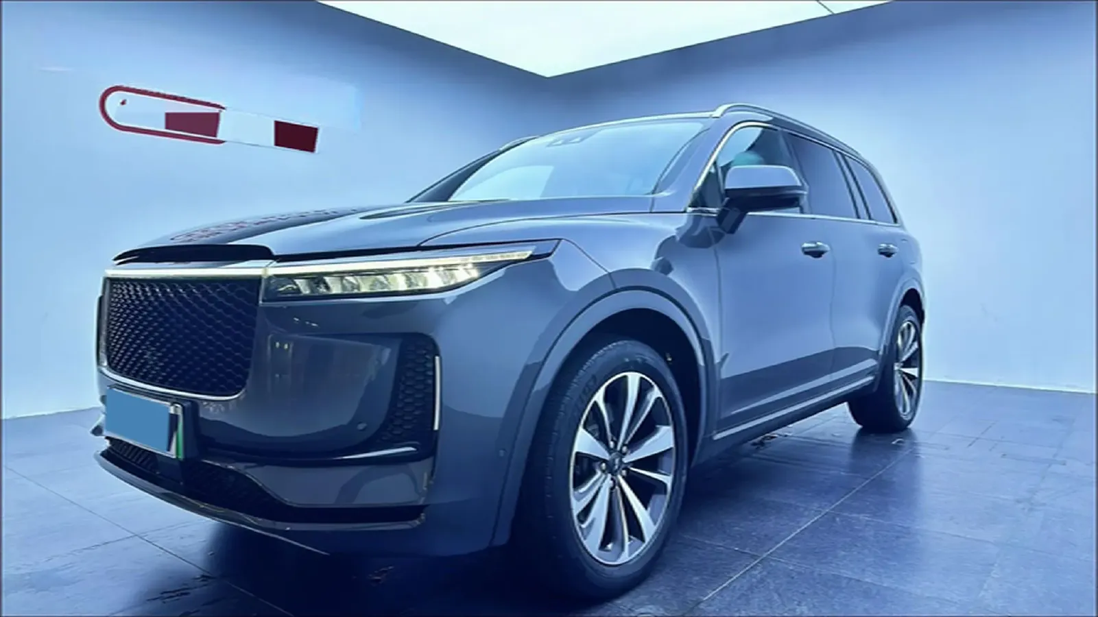 2020 Li ONE Range Extended 131HP REEV 40.5KWH,autocango,china used car exporter,china ev exporter,chinese used car exporter,chinese used ev exporter