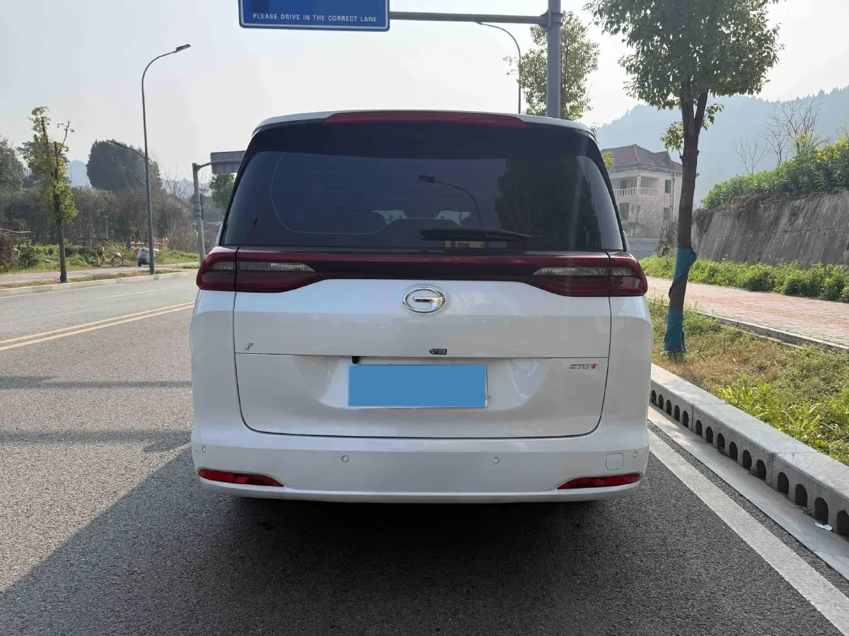 2023 GAC Trumpchi M6 1.5T 177HP L4 7DCT,autocango,china used car exporter,china ev exporter,chinese used car exporter,chinese used ev exporter