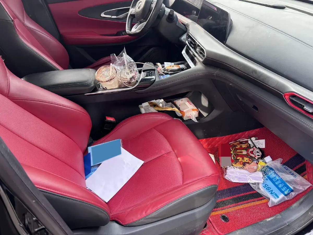 2020 ChangAn UNI-T 1.5T 180HP L4 7DCT,autocango,china used car exporter,china ev exporter,chinese used car exporter,chinese used ev exporter