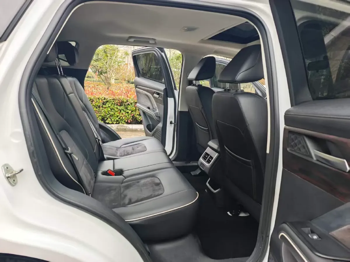 2021 Haval H6 1.5T 150HP L4 7DCT,autocango,china used car exporter,china ev exporter,chinese used car exporter,chinese used ev exporter