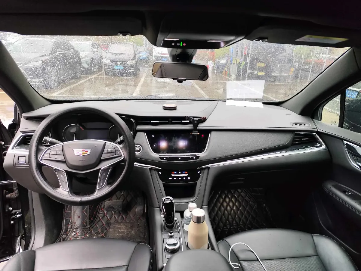 2020 Cadillac XT5 2.0T 237HP L4 9AT,autocango,china used car exporter,china ev exporter,chinese used car exporter,chinese used ev exporter