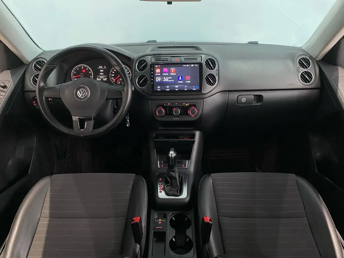 2016 Volkswagen Tiguan 1.8T 160HP L4 6AT,autocango,china used car exporter,china ev exporter,chinese used car exporter,chinese used ev exporter