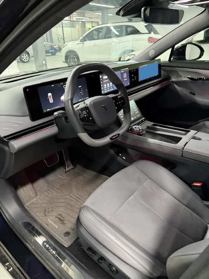 2024 Voyah ZhuiGuang 1.5T 136HP L4 PHEV 43KWH,autocango,china used car exporter,china ev exporter,chinese used car exporter,chinese used ev exporter