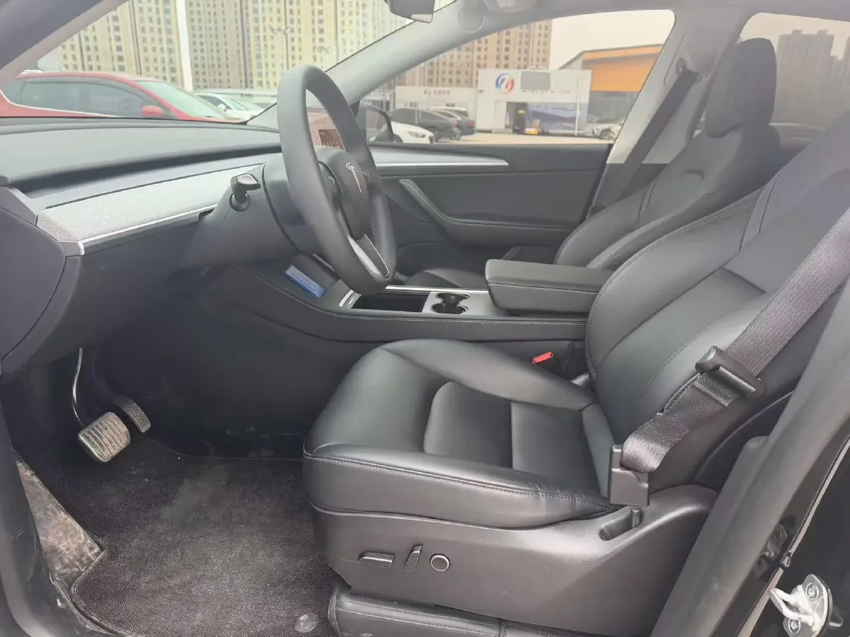 2022 Tesla Model Y BEV 60KWH,autocango,china used car exporter,china ev exporter,chinese used car exporter,chinese used ev exporter