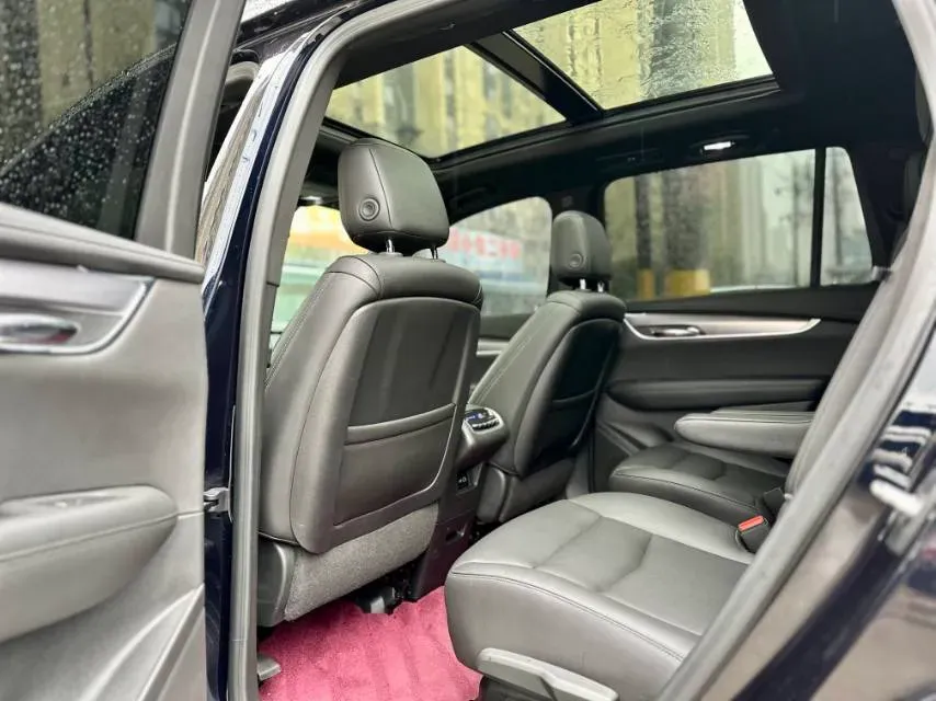 2021 Cadillac XT6 2.0T 237HP L4 9AT,autocango,china used car exporter,china ev exporter,chinese used car exporter,chinese used ev exporter