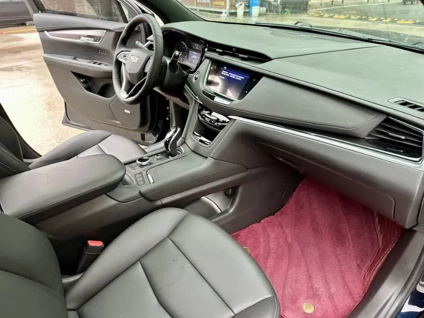 2021 Cadillac XT6 2.0T 237HP L4 9AT,autocango,china used car exporter,china ev exporter,chinese used car exporter,chinese used ev exporter