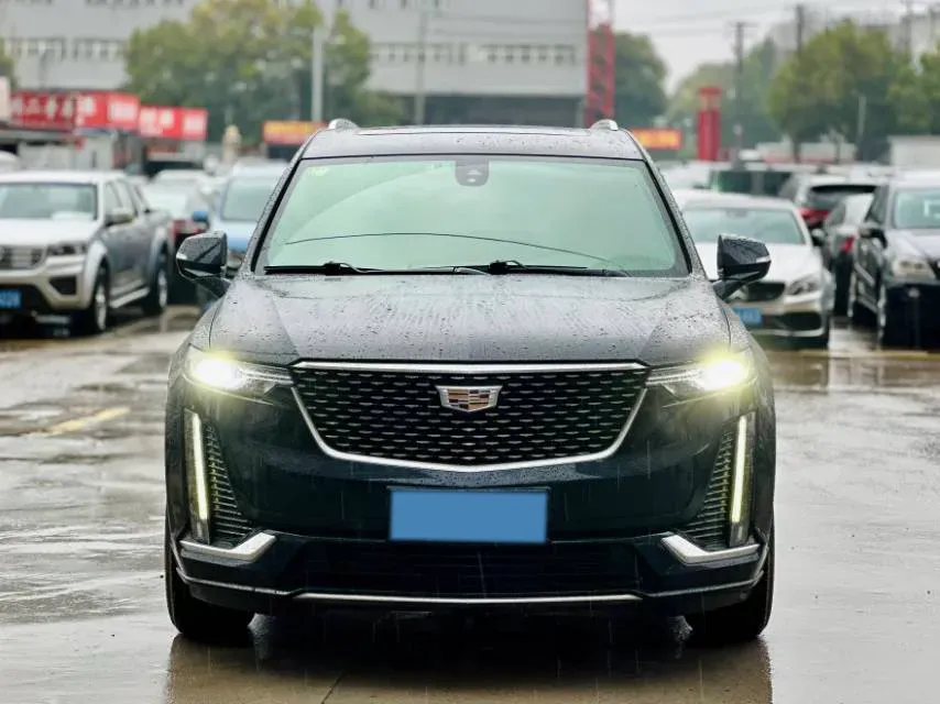 2021 Cadillac XT6 2.0T 237HP L4 9AT,autocango,china used car exporter,china ev exporter,chinese used car exporter,chinese used ev exporter