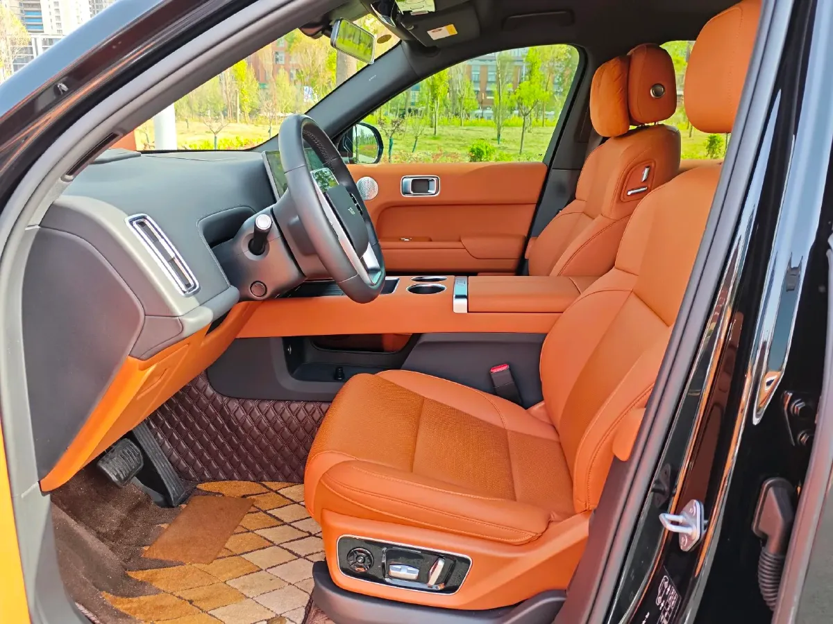 2023 Li L7 Range Extended 154HP REEV 40.9KWH,autocango,china used car exporter,china ev exporter,chinese used car exporter,chinese used ev exporter