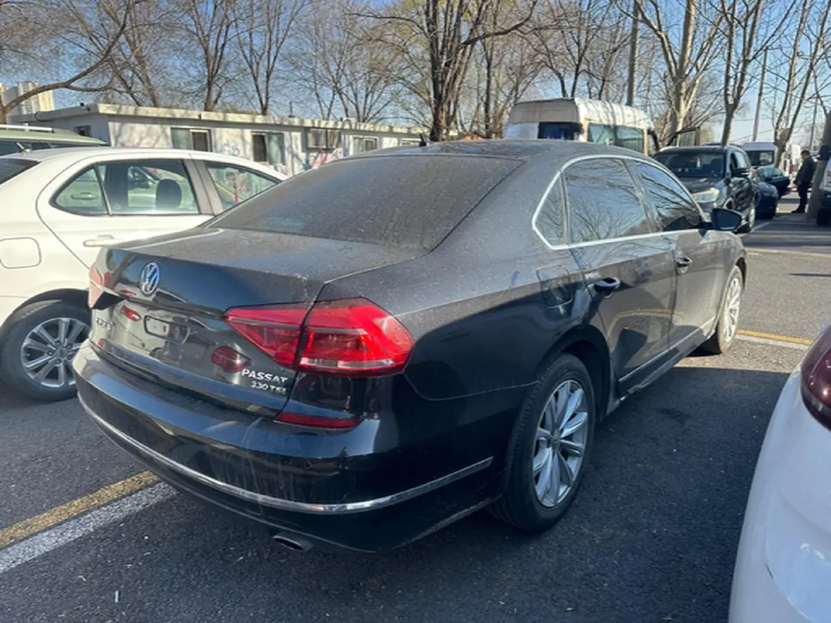 2017 Volkswagen Passat 1.8T 180HP L4 7DCT,autocango,china used car exporter,china ev exporter,chinese used car exporter,chinese used ev exporter