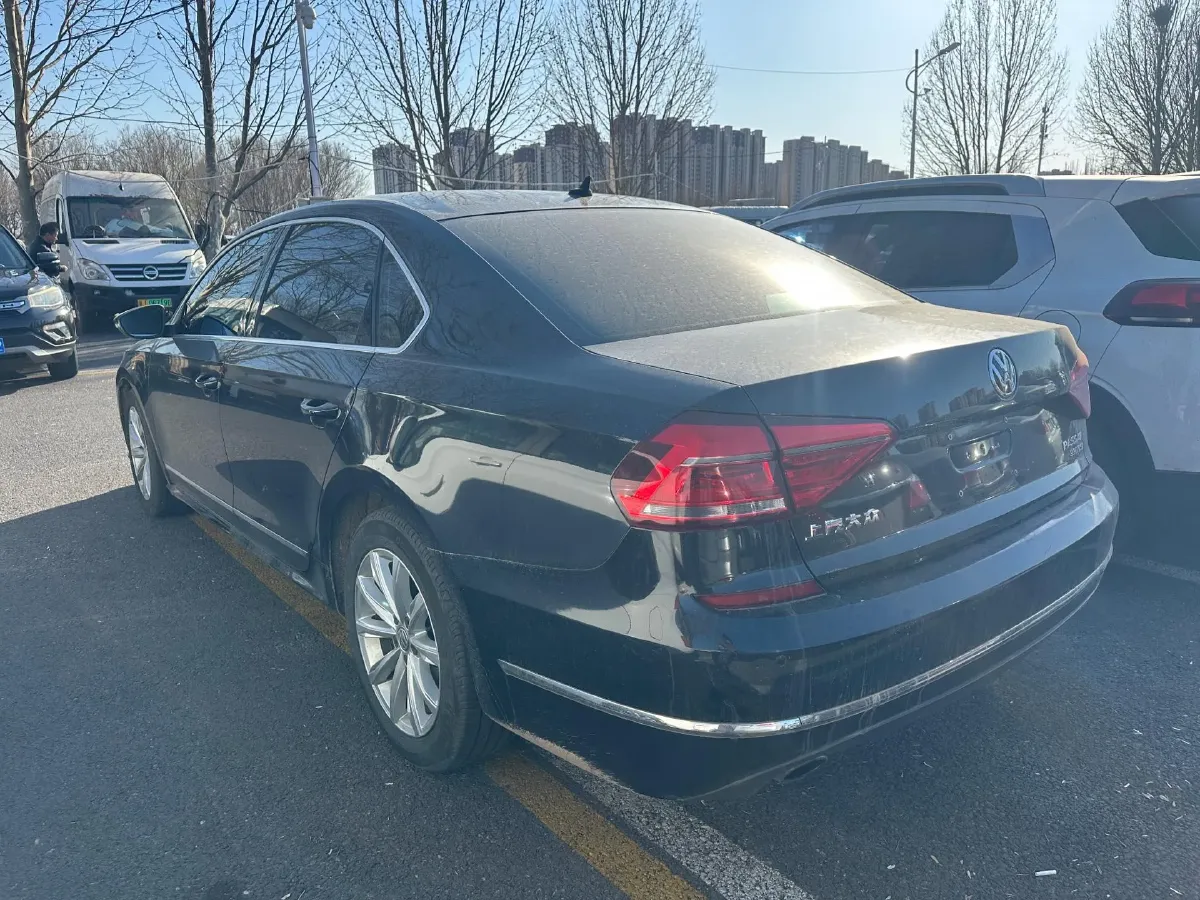 2017 Volkswagen Passat 1.8T 180HP L4 7DCT,autocango,china used car exporter,china ev exporter,chinese used car exporter,chinese used ev exporter