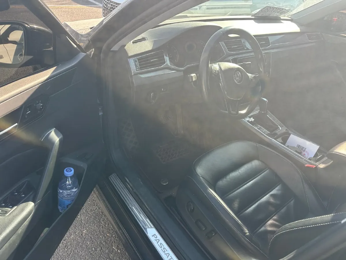 2017 Volkswagen Passat 1.8T 180HP L4 7DCT,autocango,china used car exporter,china ev exporter,chinese used car exporter,chinese used ev exporter