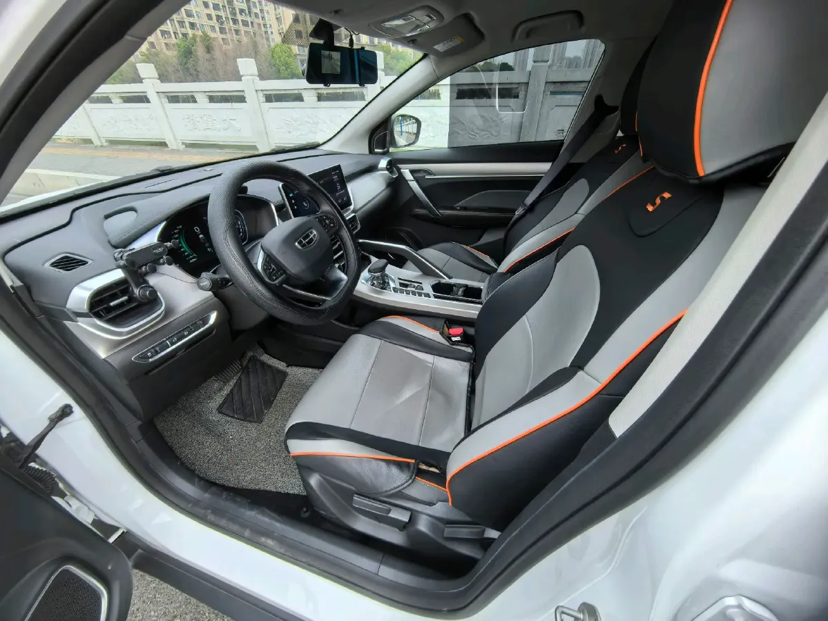 2023 Geely Coolray 1.5T 181HP L4 7DCT,autocango,china used car exporter,china ev exporter,chinese used car exporter,chinese used ev exporter