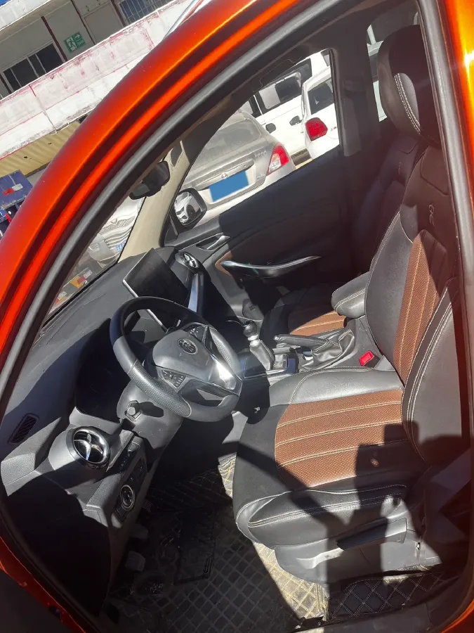 2018 BYD Song 1.5T 154HP L4 6MT,autocango,china used car exporter,china ev exporter,chinese used car exporter,chinese used ev exporter