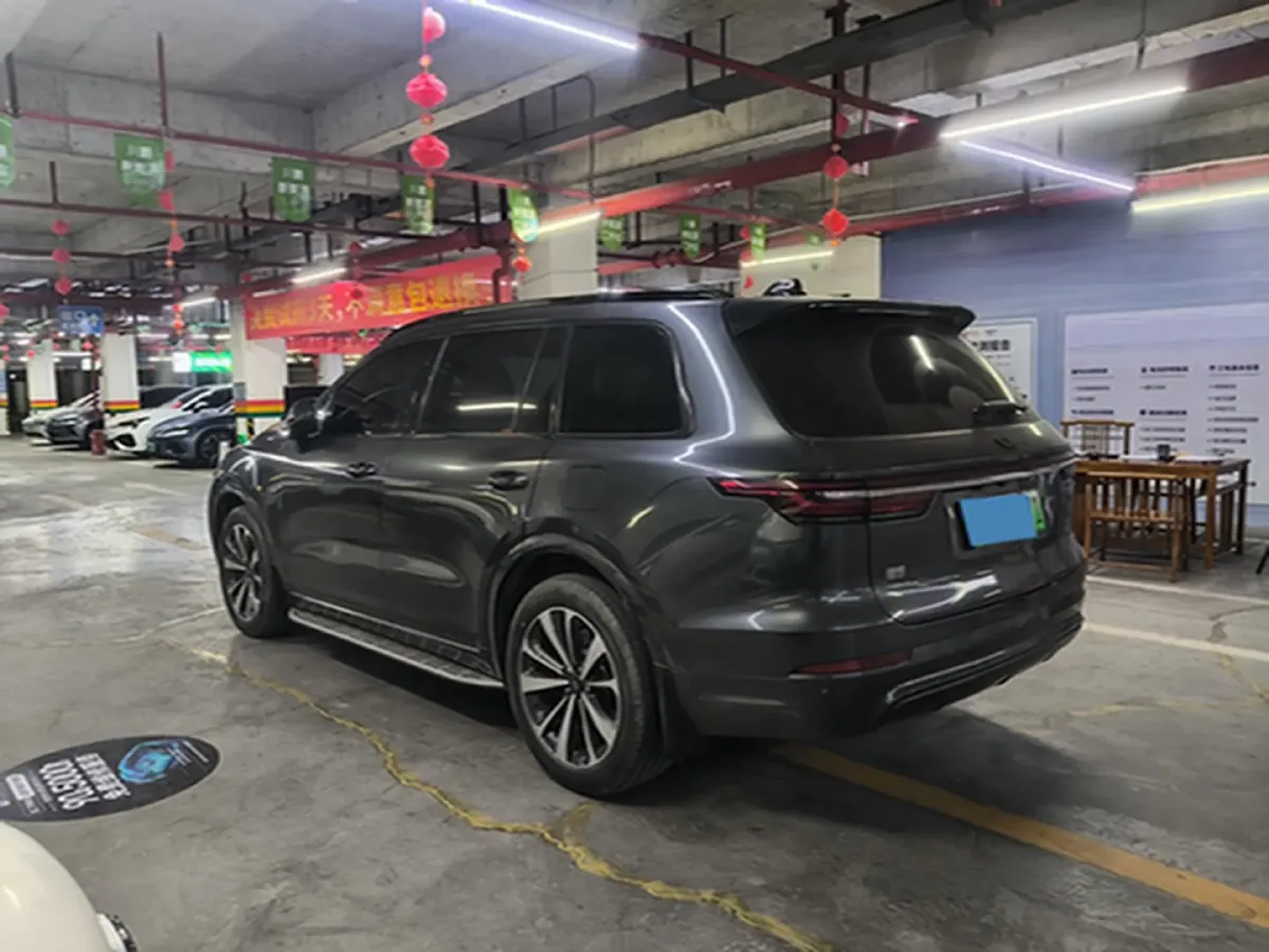 2020 Li ONE Range Extended 131HP REEV 40.5KWH,autocango,china used car exporter,china ev exporter,chinese used car exporter,chinese used ev exporter