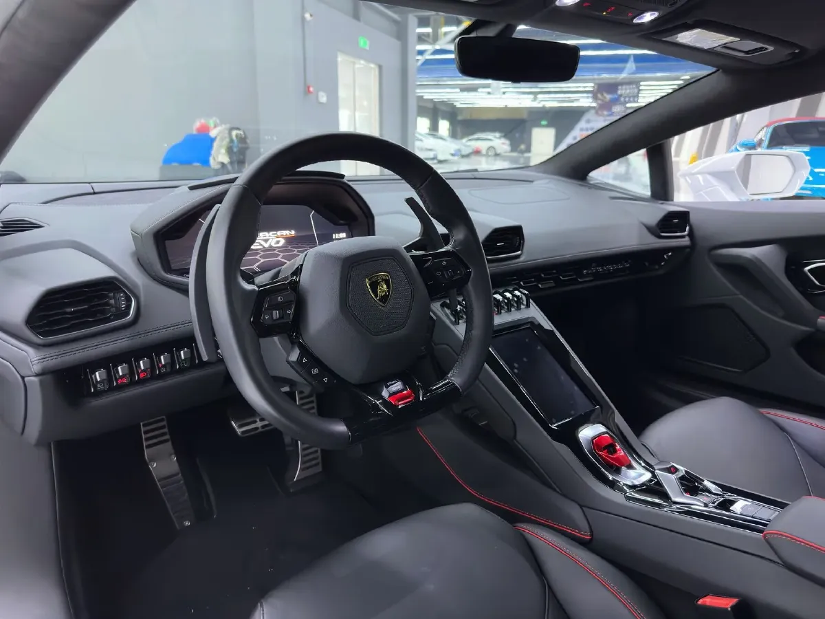 2020 Lamborghini Huracán 5.2L 611HP V10 7DCT,autocango,china used car exporter,china ev exporter,chinese used car exporter,chinese used ev exporter