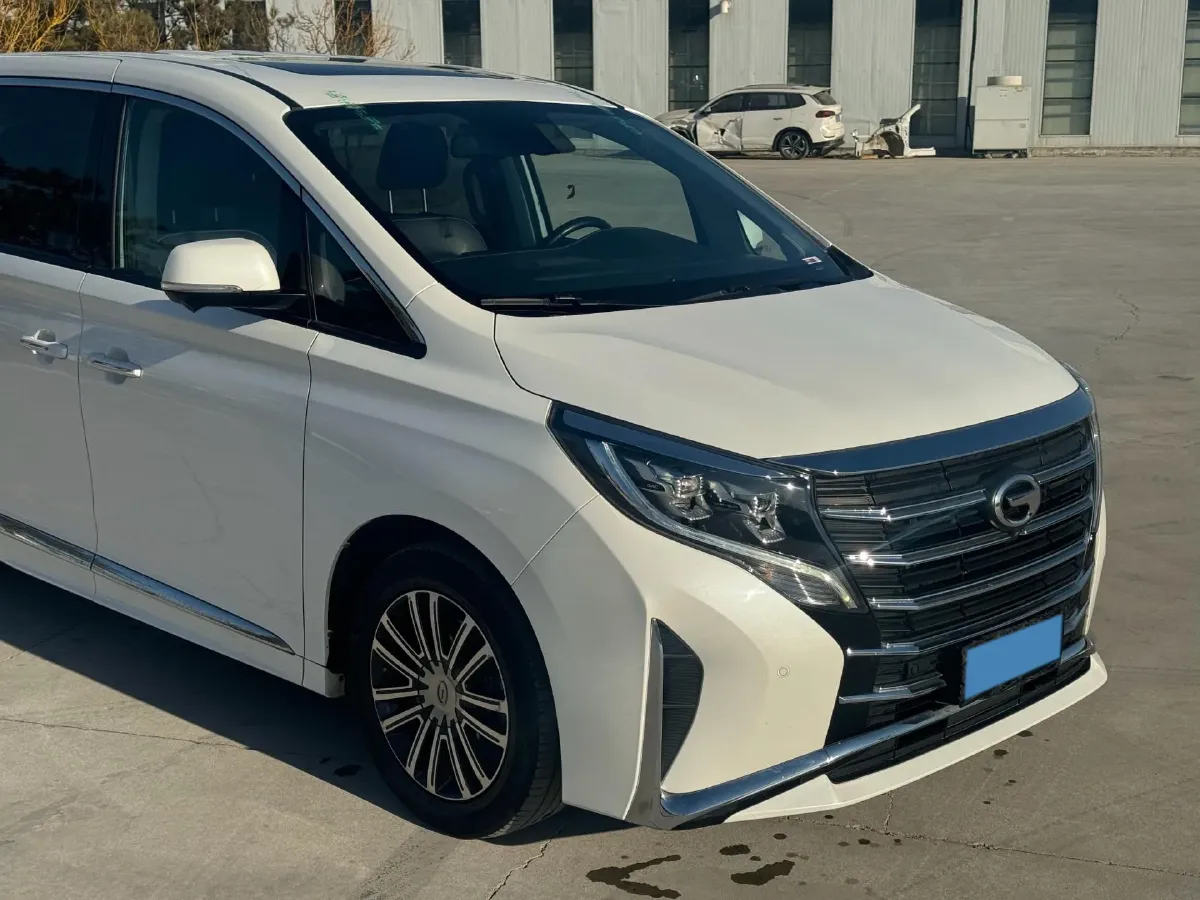 2021 GAC Trumpchi M8 2.0T 252HP L4 8AT,autocango,china used car exporter,china ev exporter,chinese used car exporter,chinese used ev exporter