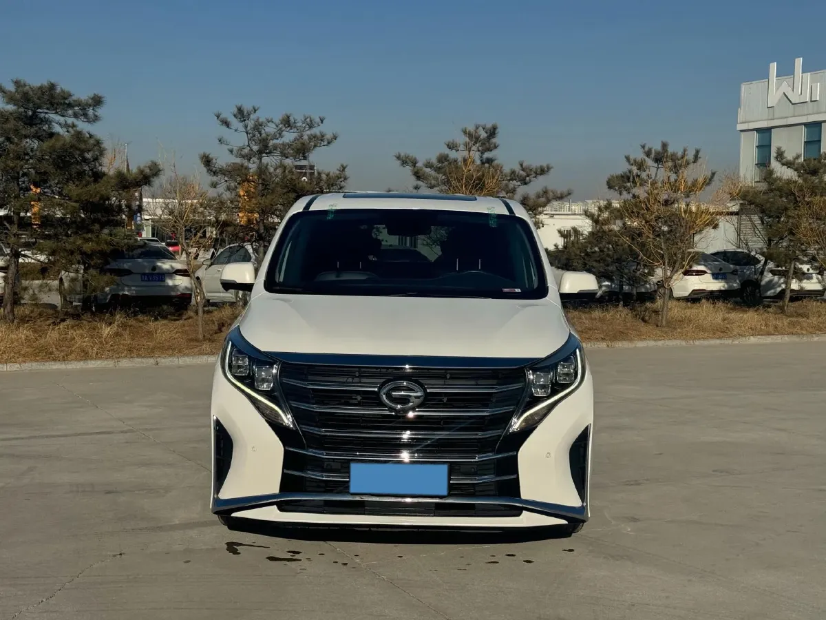 2021 GAC Trumpchi M8 2.0T 252HP L4 8AT,autocango,china used car exporter,china ev exporter,chinese used car exporter,chinese used ev exporter