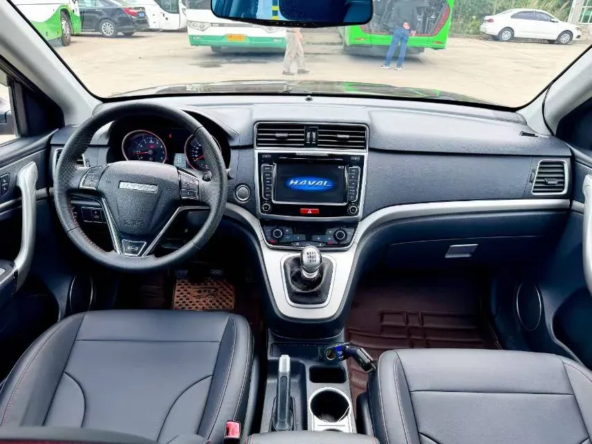 2018 Haval M6 1.5T 150HP L4 6MT,autocango,china used car exporter,china ev exporter,chinese used car exporter,chinese used ev exporter
