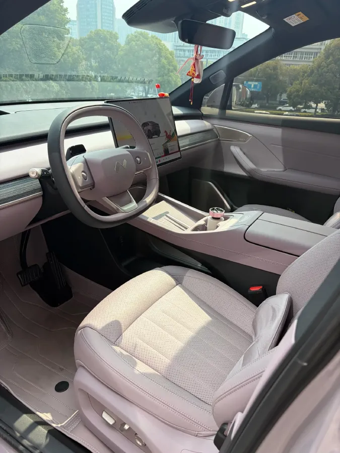 2024 ONVO L60 BEV 60KWH,autocango,china used car exporter,china ev exporter,chinese used car exporter,chinese used ev exporter