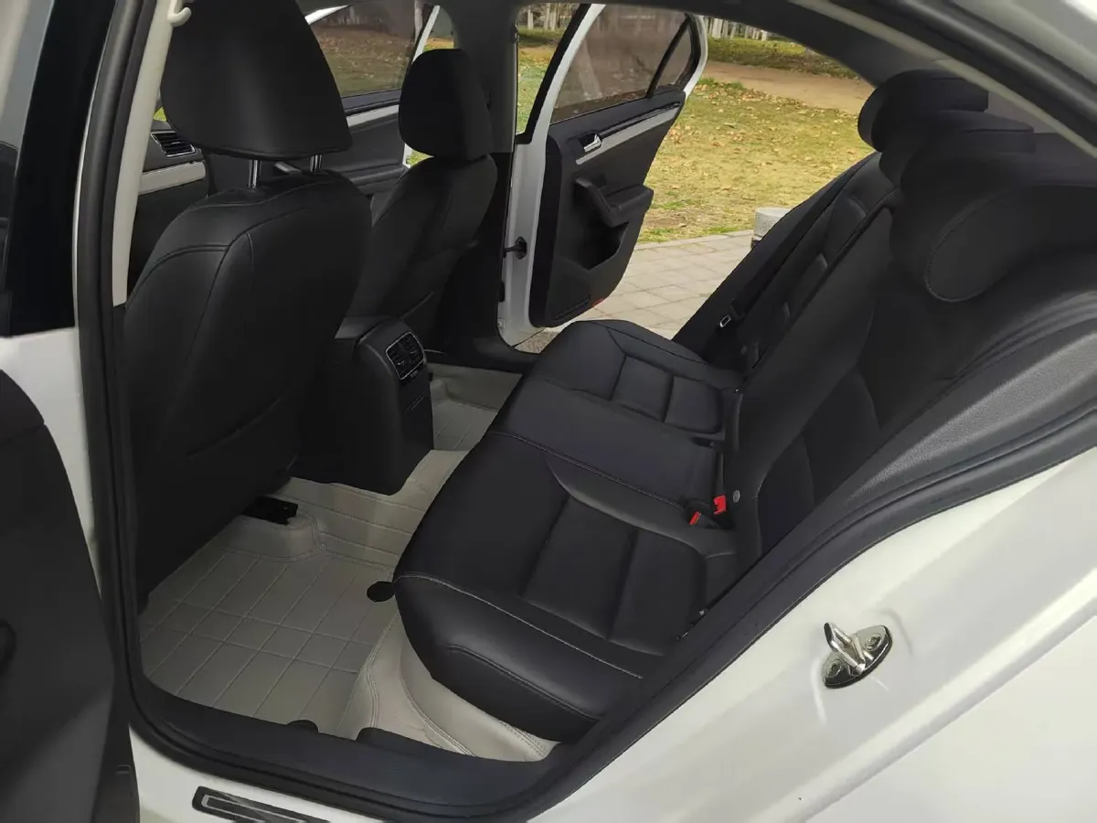 2018 Volkswagen Sagitar 1.4T 150HP L4 7DCT,autocango,china used car exporter,china ev exporter,chinese used car exporter,chinese used ev exporter