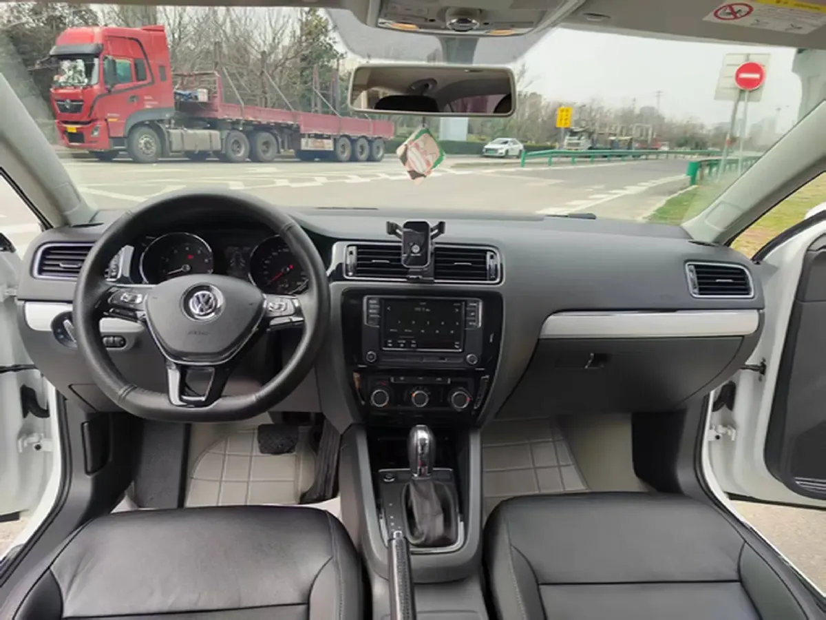 2018 Volkswagen Sagitar 1.4T 150HP L4 7DCT,autocango,china used car exporter,china ev exporter,chinese used car exporter,chinese used ev exporter