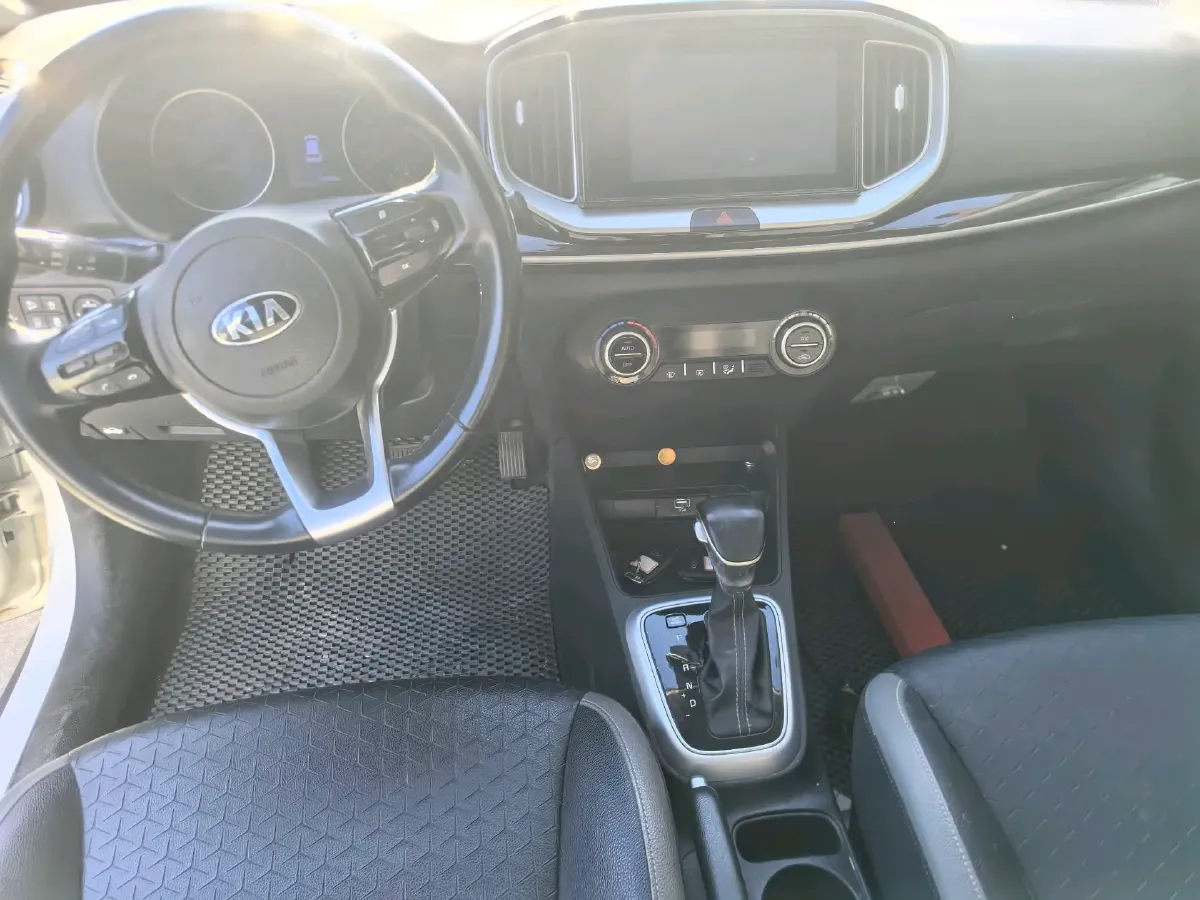 2019 Kia KX1 1.4L 100HP L4 6AT,autocango,china used car exporter,china ev exporter,chinese used car exporter,chinese used ev exporter