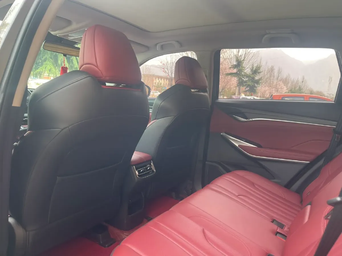 2020 ChangAn CS75 Plus 1.5T 178HP L4 6AT,autocango,china used car exporter,china ev exporter,chinese used car exporter,chinese used ev exporter