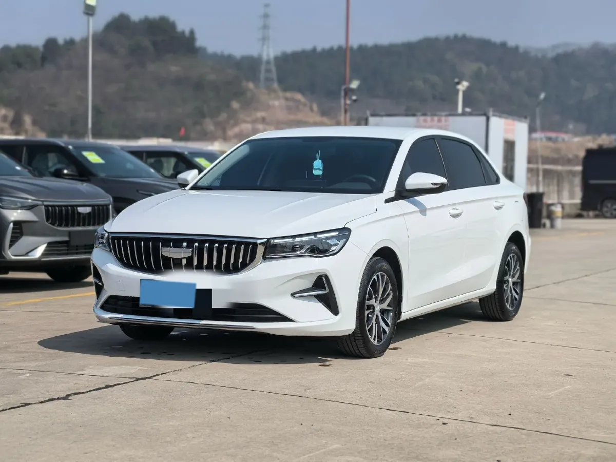 2025 Geely Emgrand 1.5L 127HP L4 5MT,autocango,china used car exporter,china ev exporter,chinese used car exporter,chinese used ev exporter