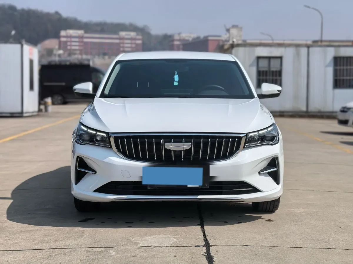 2025 Geely Emgrand 1.5L 127HP L4 5MT,autocango,china used car exporter,china ev exporter,chinese used car exporter,chinese used ev exporter