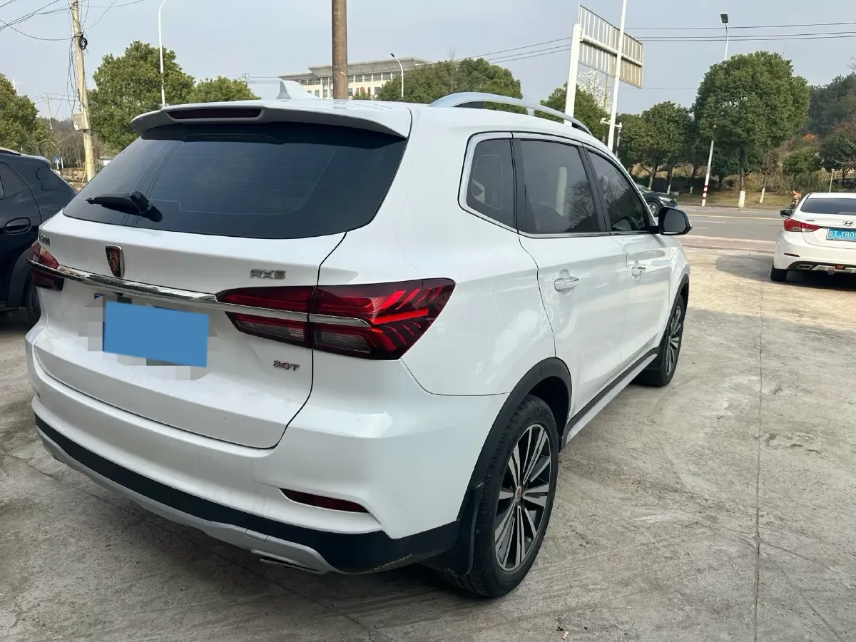 2019 Roewe i6 1.5T 169HP L4 7DCT,autocango,china used car exporter,china ev exporter,chinese used car exporter,chinese used ev exporter
