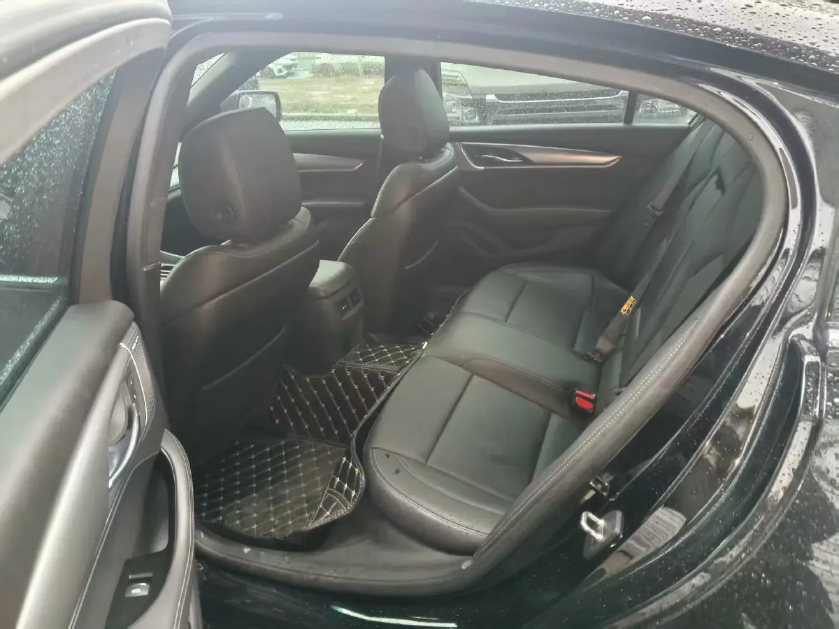 2021 Cadillac CT5 2.0T 237HP L4 10AT,autocango,china used car exporter,china ev exporter,chinese used car exporter,chinese used ev exporter