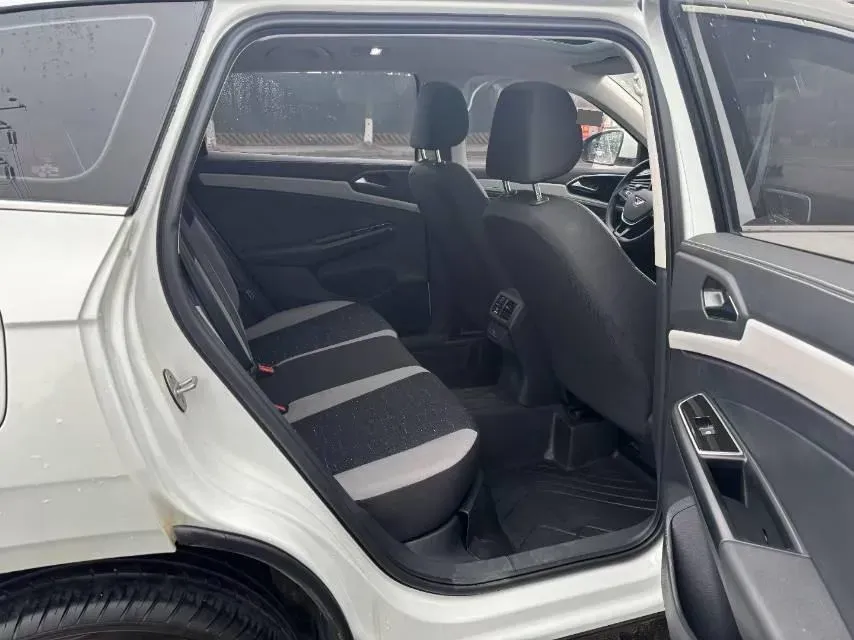 2023 Jetta VS7 1.4T 150HP L4 6AT,autocango,china used car exporter,china ev exporter,chinese used car exporter,chinese used ev exporter