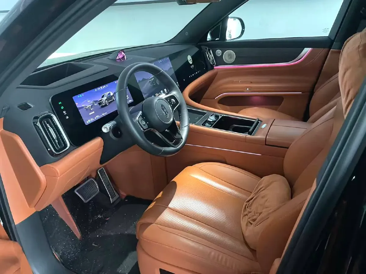 2024 AITO AITO M9 1.5T 152HP L4 REEV 42KWH,autocango,china used car exporter,china ev exporter,chinese used car exporter,chinese used ev exporter