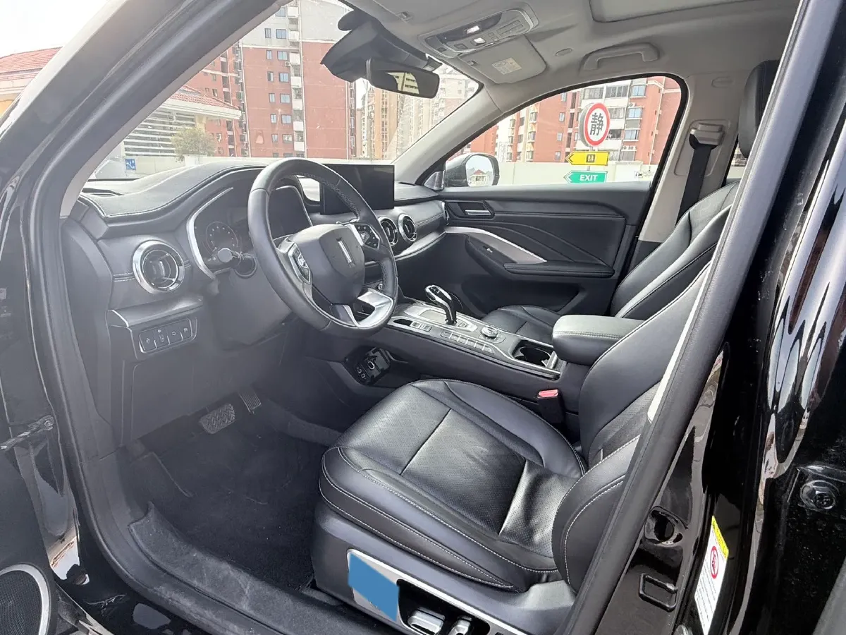 2021 WEY VV6 2.0T 227HP L4 7DCT,autocango,china used car exporter,china ev exporter,chinese used car exporter,chinese used ev exporter