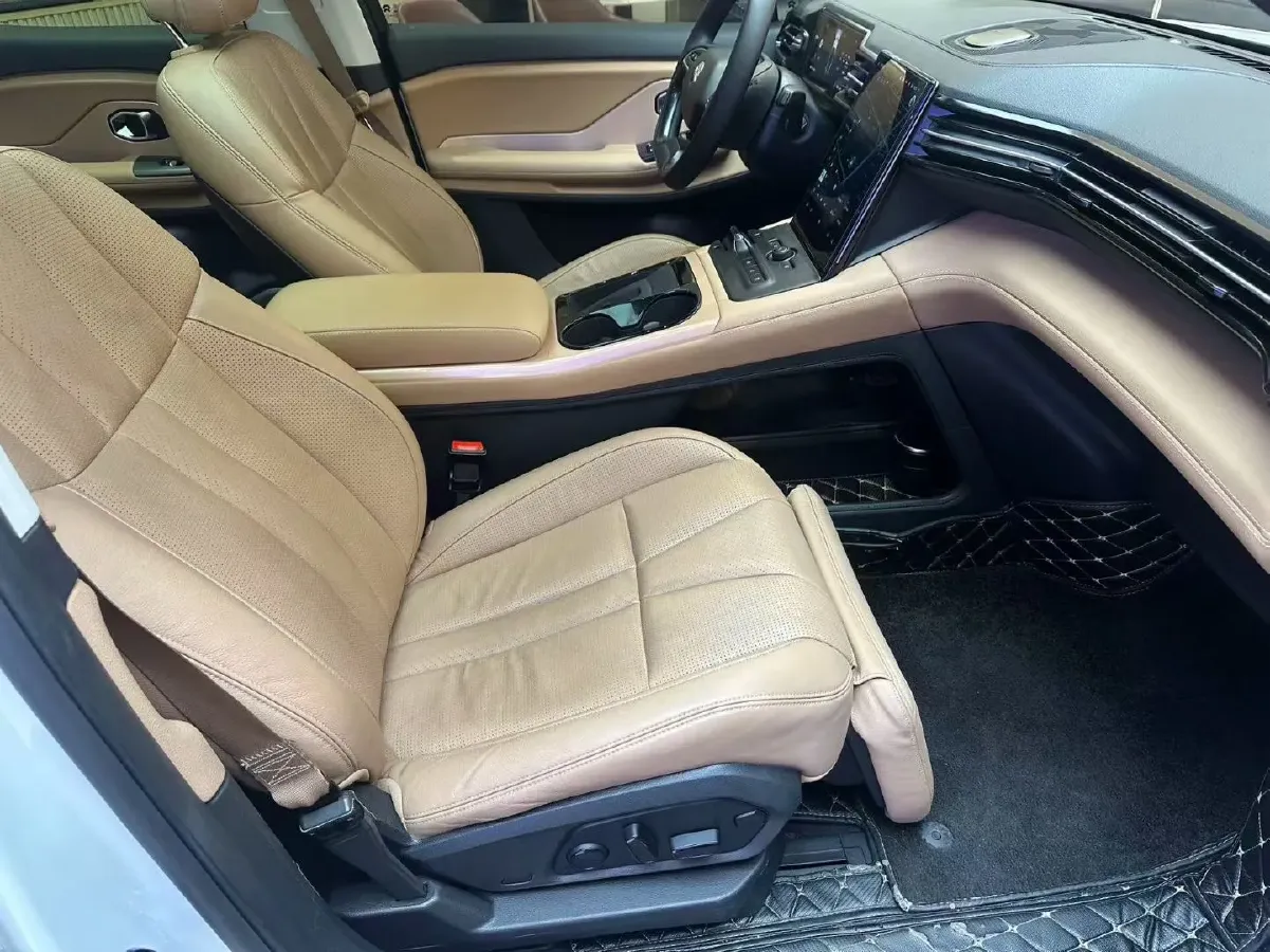 2018 NIO ES8 BEV 70KWH,autocango,china used car exporter,china ev exporter,chinese used car exporter,chinese used ev exporter