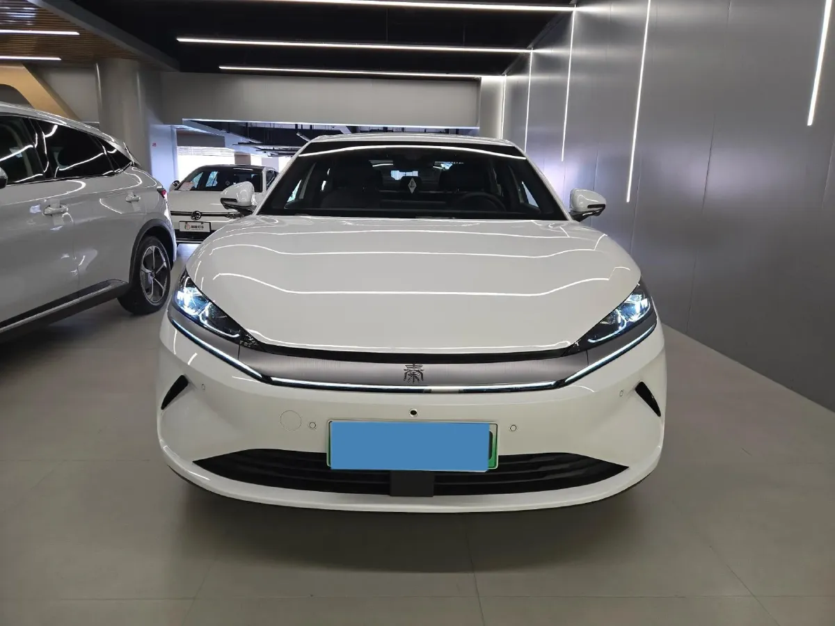 2025 BYD QinL BEV,autocango,china used car exporter,china ev exporter,chinese used car exporter,chinese used ev exporter