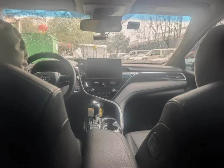 2021 Toyota Camry 2.5L 209HP L4 8AT,autocango,china used car exporter,china ev exporter,chinese used car exporter,chinese used ev exporter