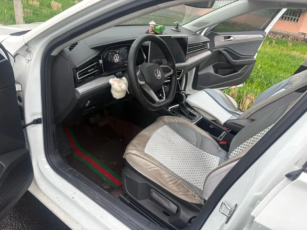 2023 Volkswagen Sagitar 1.4T 150HP L4 7DCT,autocango,china used car exporter,china ev exporter,chinese used car exporter,chinese used ev exporter