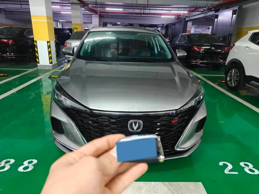 2021 ChangAn Eado 1.4T 160HP L4 7DCT,autocango,china used car exporter,china ev exporter,chinese used car exporter,chinese used ev exporter