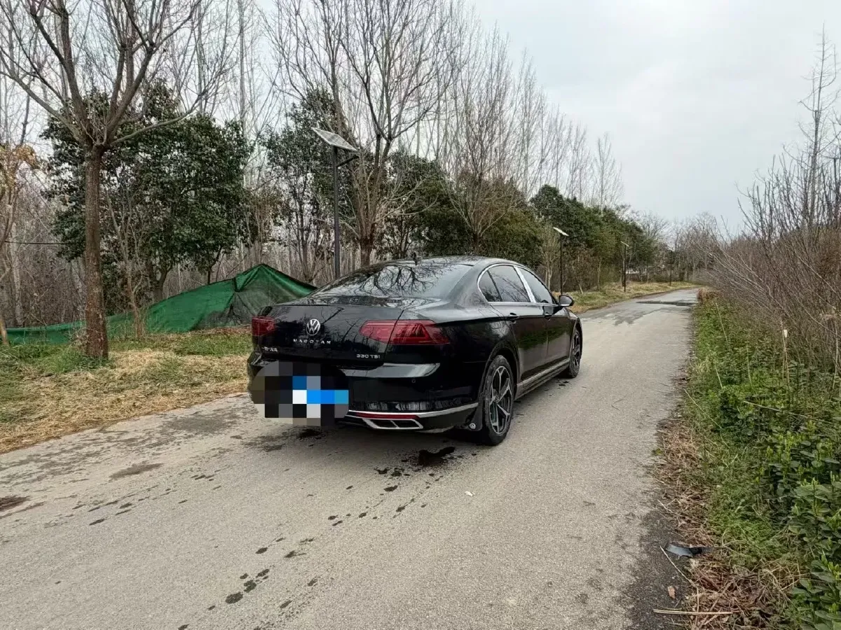 2025 Volkswagen Magotan 2.0T 186HP L4 7DCT,autocango,china used car exporter,china ev exporter,chinese used car exporter,chinese used ev exporter