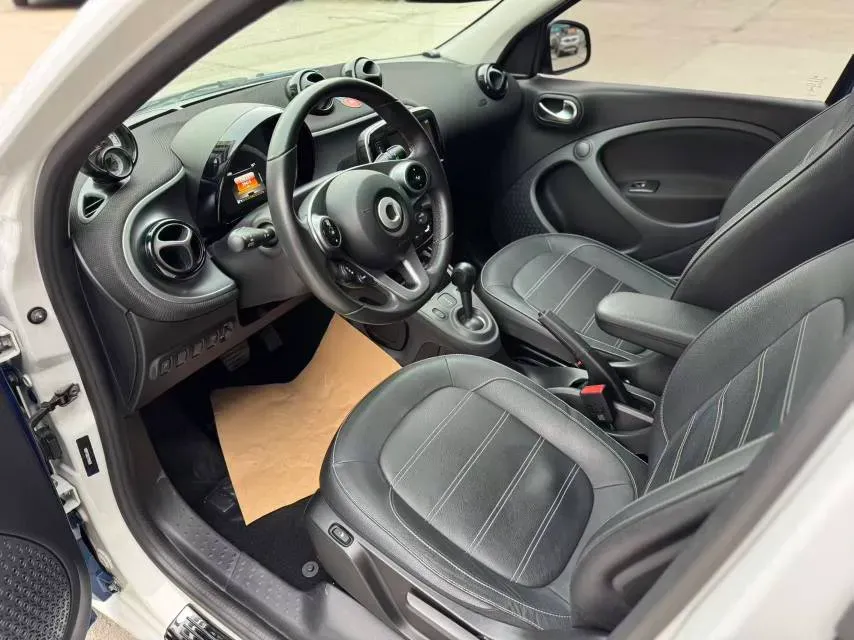 2018 Jeep Renegade 2.0L 148HP L4 9AT,autocango,china used car exporter,china ev exporter,chinese used car exporter,chinese used ev exporter