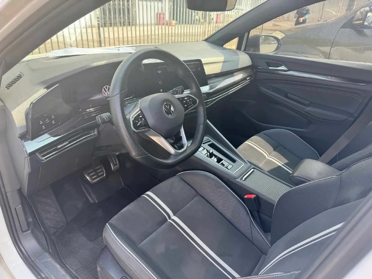 2021 Volkswagen Golf 1.4T 150HP L4 7DCT,autocango,china used car exporter,china ev exporter,chinese used car exporter,chinese used ev exporter