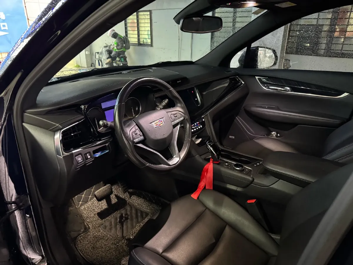 2022 Cadillac XT6 2.0T 237HP L4 9AT,autocango,china used car exporter,china ev exporter,chinese used car exporter,chinese used ev exporter