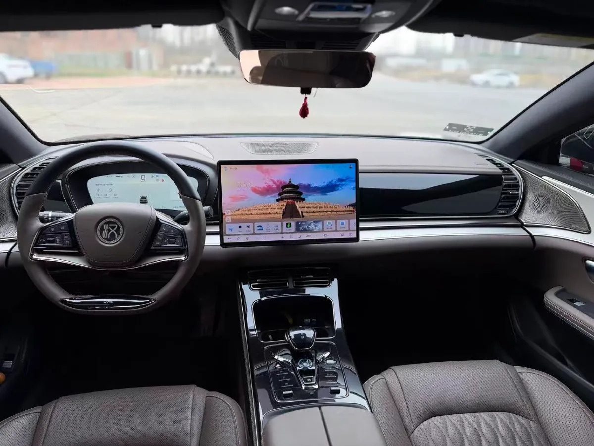 2025 BYD Han 1.5T 156HP L4 E-CVT PHEV,autocango,china used car exporter,china ev exporter,chinese used car exporter,chinese used ev exporter