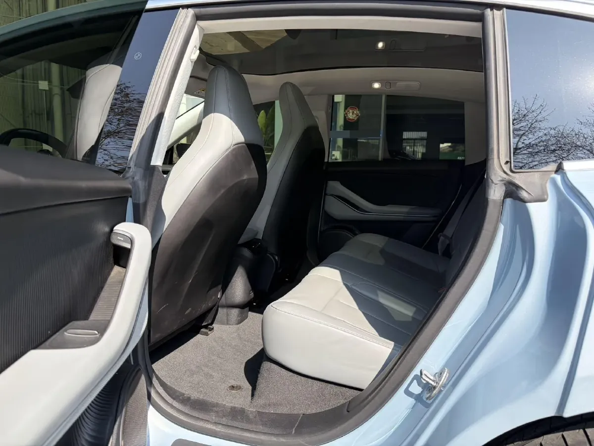 2022 JunTian HeiWuShi Youth 2.0T 203HP L4 6AT,autocango,china used car exporter,china ev exporter,chinese used car exporter,chinese used ev exporter