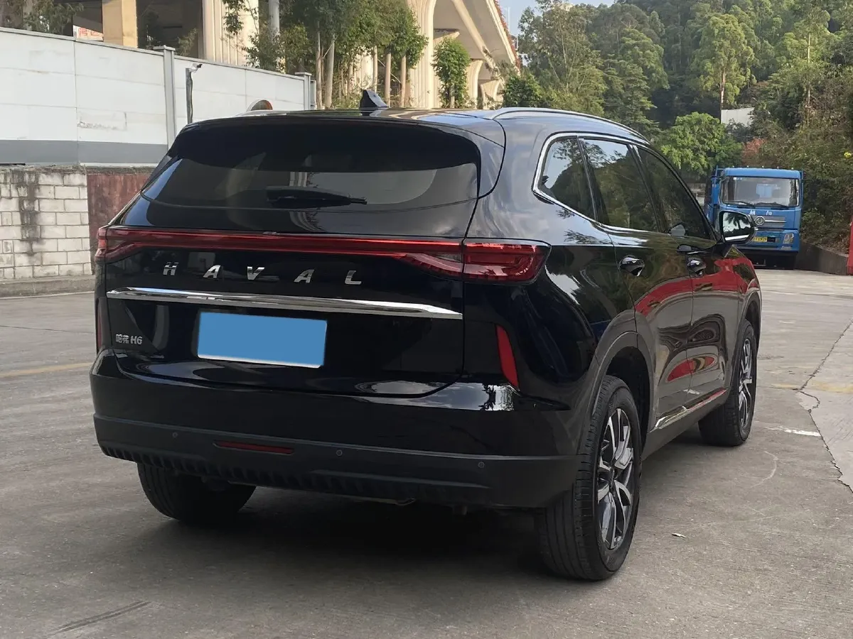 2022 Haval H6 1.5T 184HP L4 7DCT,autocango,china used car exporter,china ev exporter,chinese used car exporter,chinese used ev exporter